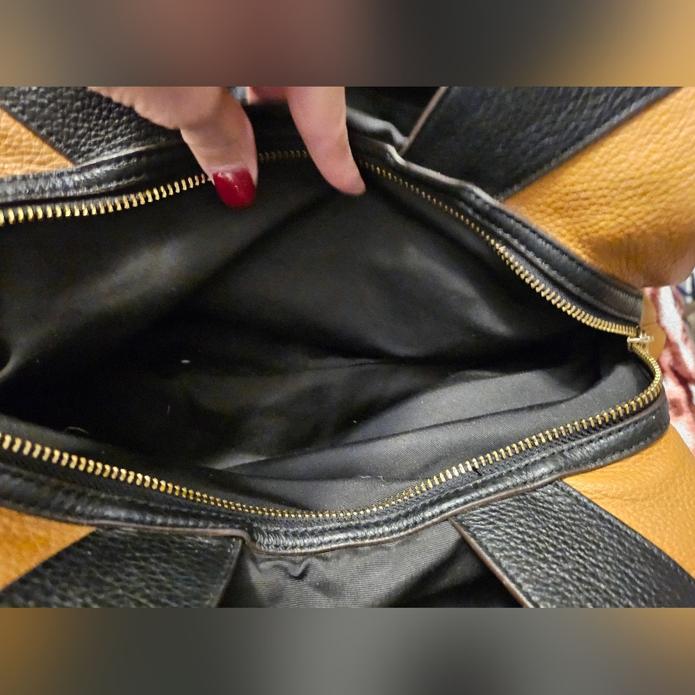 Coach Handbag - Picture 2 of 10